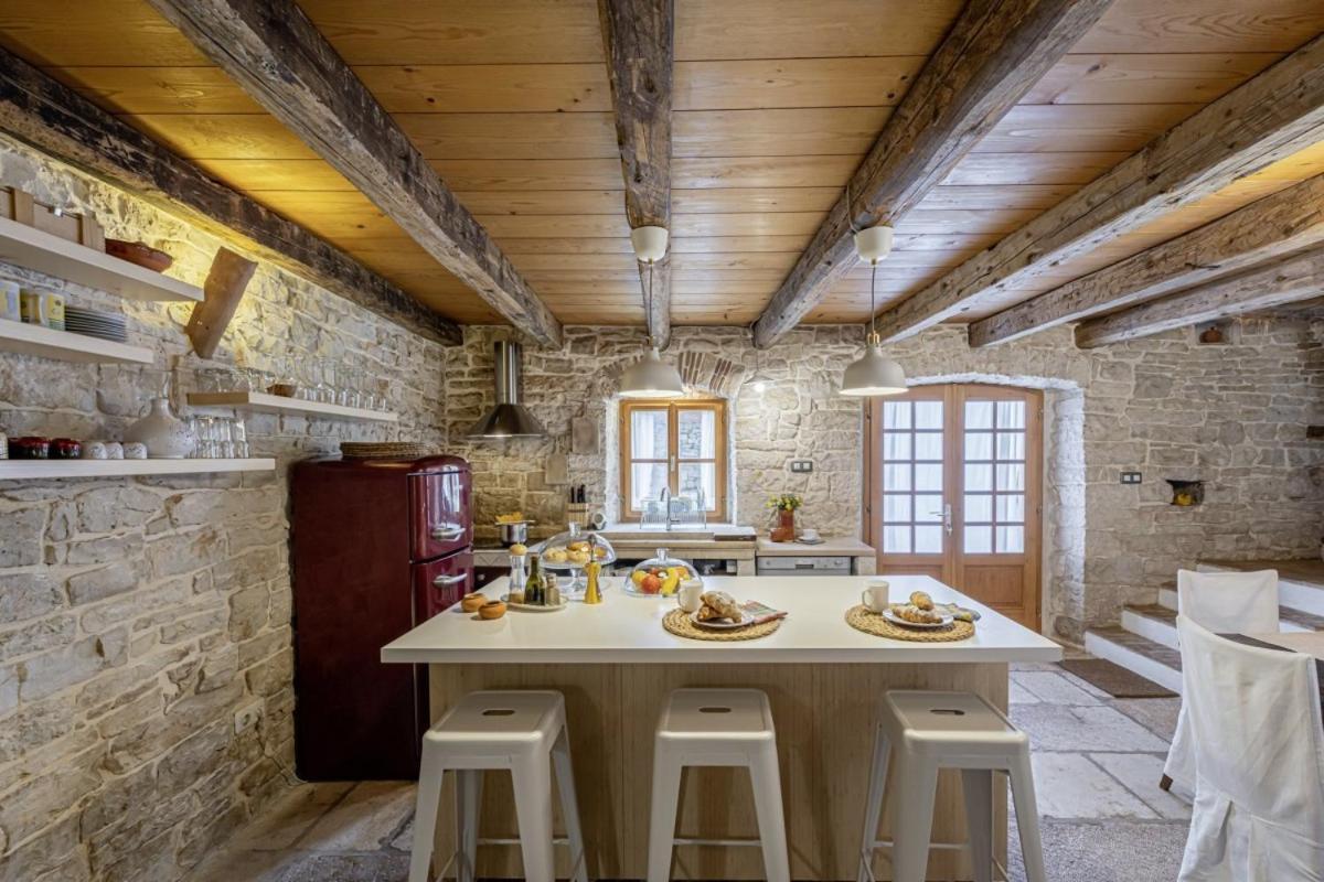 Una In Kranjcici - Haus Fuer 5-6 Personen สเวตวินเชนัต ภายนอก รูปภาพ